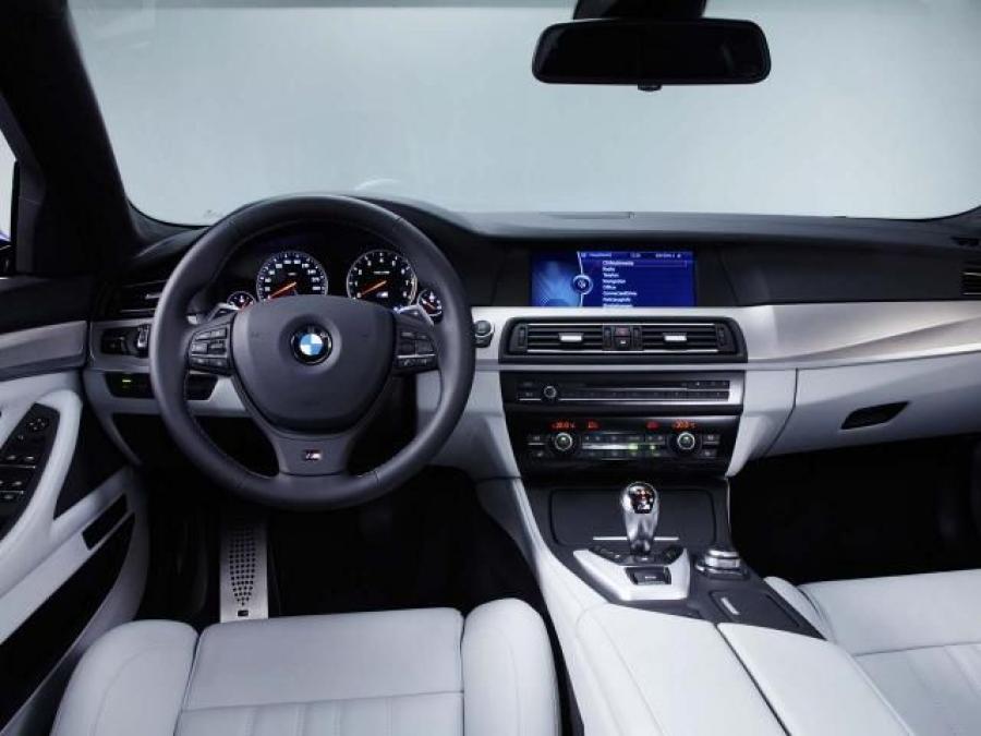  BMW M5 2012 года  (фото 207 из 319)
